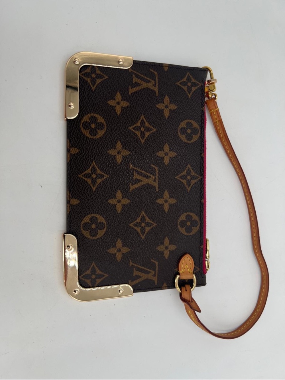 Louis Vuitton Monogram Wristlet Clutch in Brown with Pink Accent - Picture 4 of 16